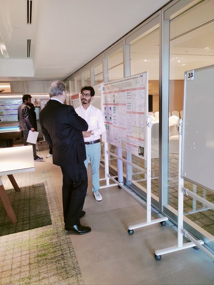 Poster discussion with Prof. Anthony K. Cheetham